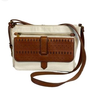 EUC Fossil "Kinley" convertible shoulder crossbody